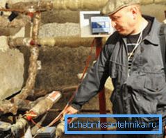 Да бисте започели грејање, довољно је окренути потребни вентил, покренути носач топлоте и извадити ваздух из цеви Да бисте започели грејање, довољно је окренути потребни вентил, покренути носач топлоте и извадити ваздух из цеви