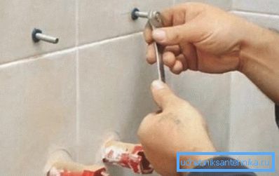 Упутство подразумијева употребу минималног броја причврсних средстава за уградњу умиваоника од полипропилена. Упутство подразумијева употребу минималног броја причврсних средстава за уградњу умиваоника од полипропилена.