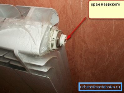 Мајевски кран на батерији Мајевски кран на батерији