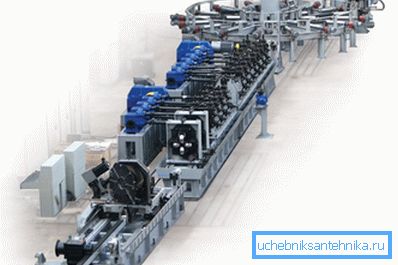 Линија за производњу равних шавних конструкција. Линија за производњу равних шавних конструкција.