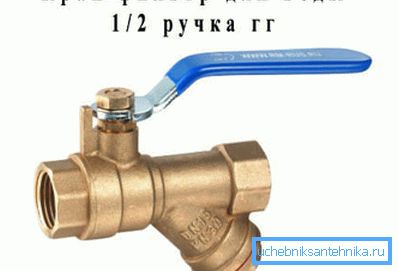 Аматерска фотографија крана с посебном дршком и филтером за грубо чишћење Аматерска фотографија крана с посебном дршком и филтером за грубо чишћење