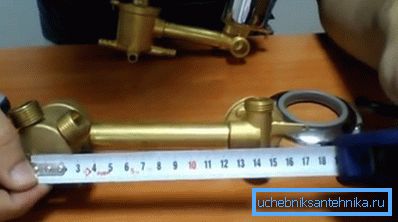 Између осе од 145 мм Између осе од 145 мм
