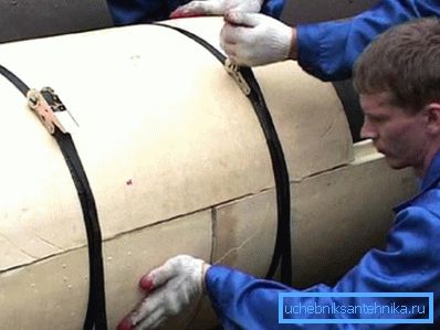 Уградња шкољки на велике цијеви. Уградња шкољки на велике цијеви.