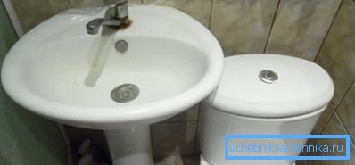 Монтажне димензије кабина за туширање треба одговарати осталим водоводним инсталацијама. Монтажне димензије кабина за туширање треба одговарати осталим водоводним инсталацијама.