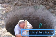 На фотографији - процес копања На фотографији - процес копања