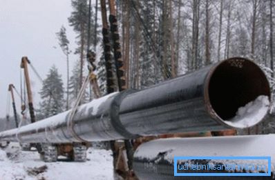На фото-гасоводи од заварених елемената На фото-гасоводи од заварених елемената
