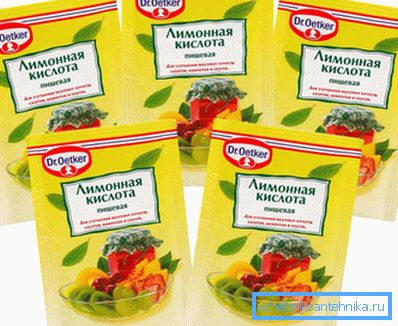 На слици - лимунска киселина На слици - лимунска киселина