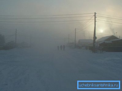 На слици - зима у Веркхоианск. На слици - зима у Веркхоианск.