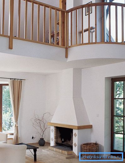 Грејање квадратног метра квадрат у овој кући је очигледно теже него у Хрушчову.