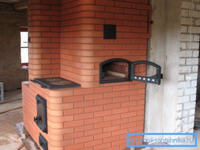 Кузнетсова шпорета са бочним распоредом врата пећнице Кузнетсова шпорета са бочним распоредом врата пећнице