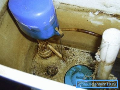 Лоша вода у тоалету због неуспјеха Лоша вода у тоалету због неуспјеха