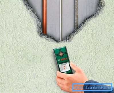 Тражите комуникацију и ожичење помоћу метал детектора Тражите комуникацију и ожичење помоћу метал детектора