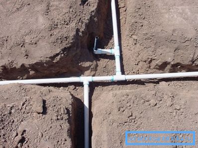 Полагање водовода за давање Полагање водовода за давање