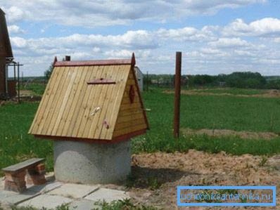 Најједноставнија опција на армираним бетонским прстеновима. Најједноставнија опција на армираним бетонским прстеновима.
