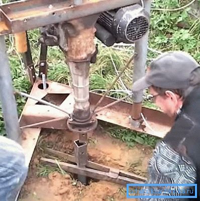 Инсталација за бушење бунара у меком тлу Инсталација за бушење бунара у меком тлу