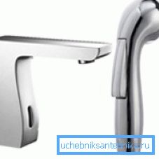 Миксер за туш на додир Миксер за туш на додир