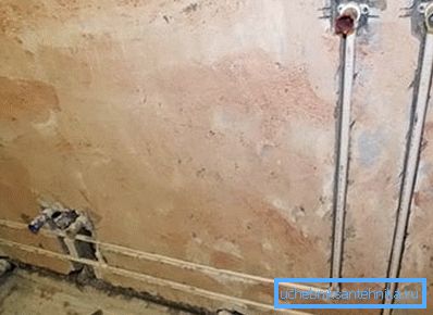 Стробение вам омогућава да сакријете комуникацију и, иако је овај процес веома захтеван и сложен, решићете се проблема него да затворите цеви Стробение вам омогућава да сакријете комуникацију и, иако је овај процес веома захтеван и сложен, решићете се проблема него да затворите цеви