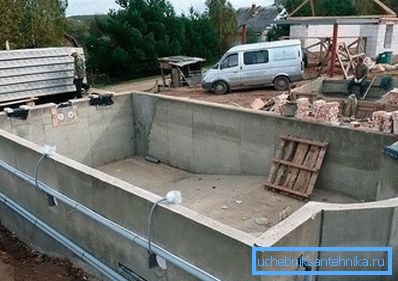 Изградња бетонског базена