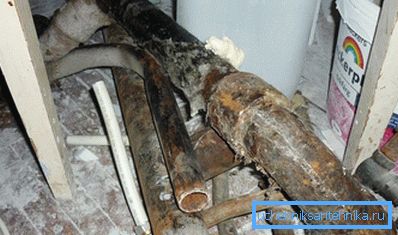 Стари систем за демонтажу воде
