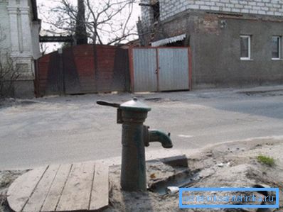 Традиционални хидрантни улиц Традиционални хидрантни улиц