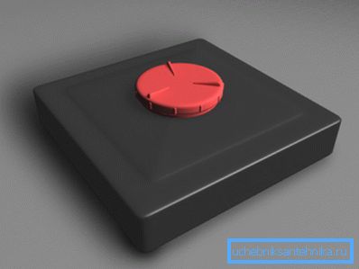 Чврста пластична резервоара у црној боји са навојним поклопцем