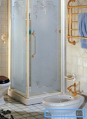 Уграђен туш кутија са стране од 90 цм Уграђен туш кутија са стране од 90 цм