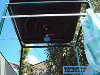 Монтира се на летњи туш резервоар