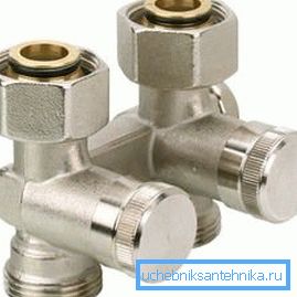 Напољу, он личи на двоглед Напољу, он личи на двоглед