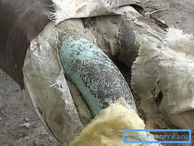 Сви топлотни губици плаћају крајњи корисници. Сви топлотни губици плаћају крајњи корисници.