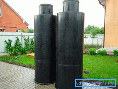 1152 Уметнути у бетонске прстенове