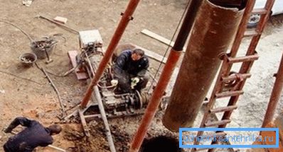 Подигнуто стакло подигнуто Подигнуто стакло подигнуто