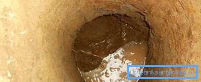Зона довода воде се пуни шљунком и песком. Зона довода воде се пуни шљунком и песком.
